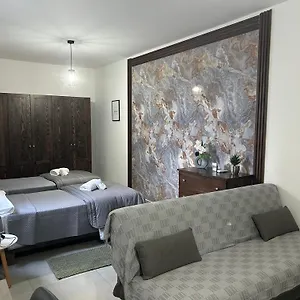  Apartament St Gaetans 6a